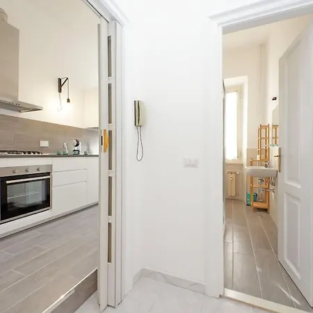 Appartement New Comfortable 2 Bedroom Della Vittoria By Halldis