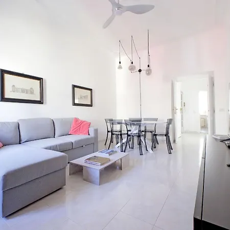 New Comfortable 2 Bedroom Della Vittoria By Halldis Appartement Rome