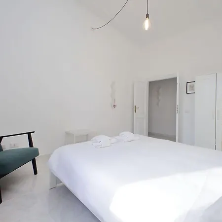 New Comfortable 2 Bedroom Della Vittoria By Halldis * ローマ